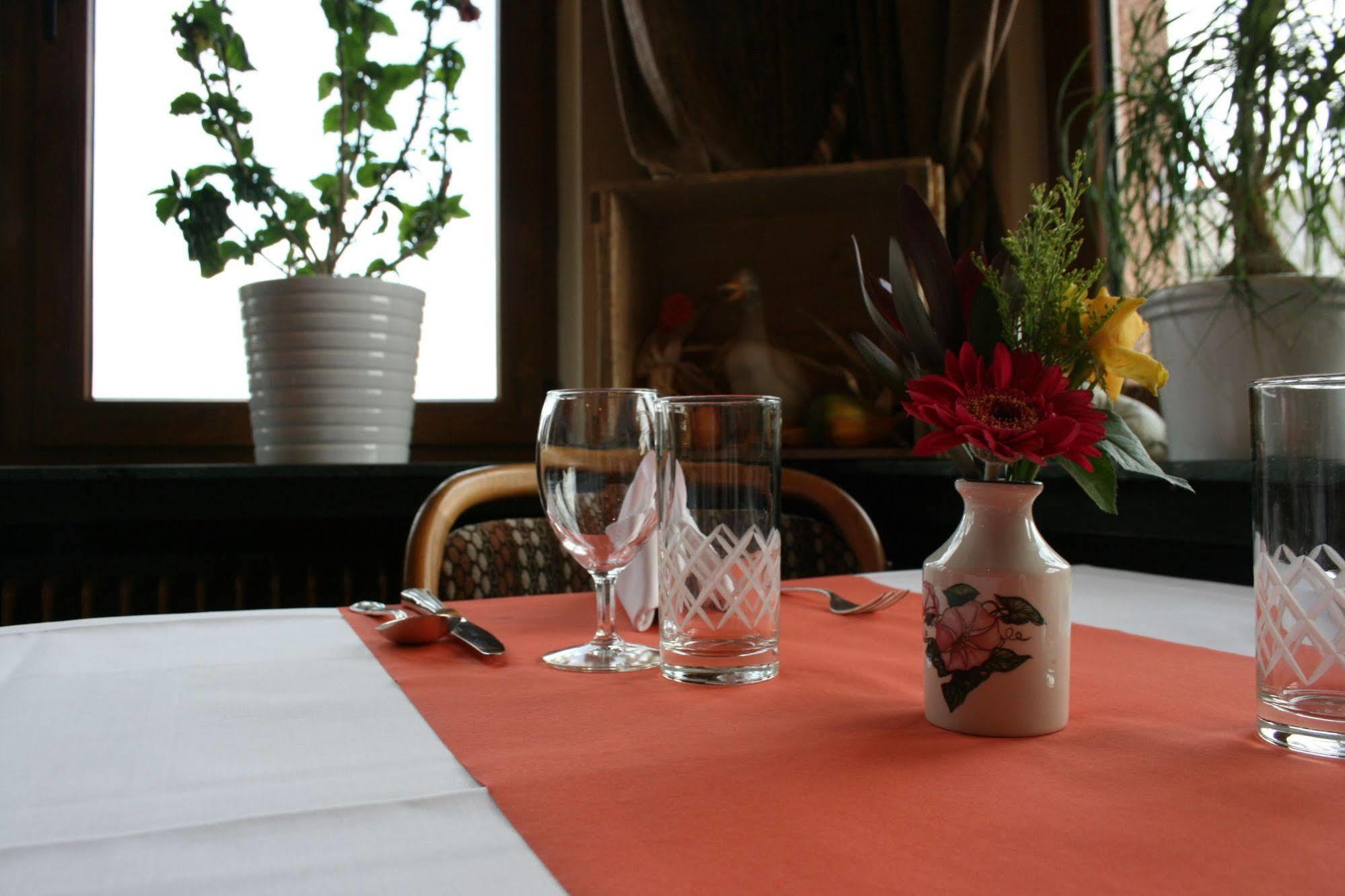 Hotel Restaurant Braas Esch-sur-Sure Luaran gambar